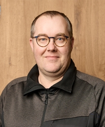 Lagermedarbejder, Morten Rathlau Bach.